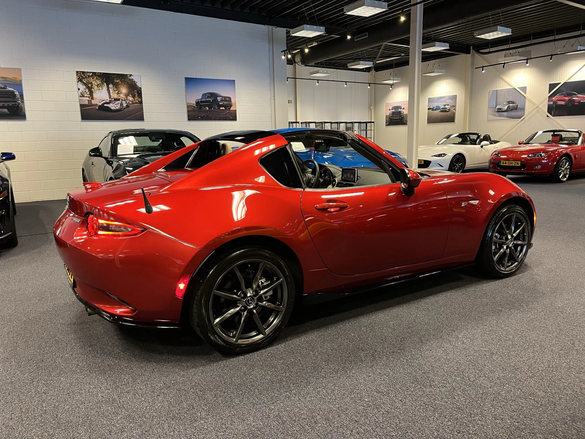 Hoofdafbeelding Mazda MX-5