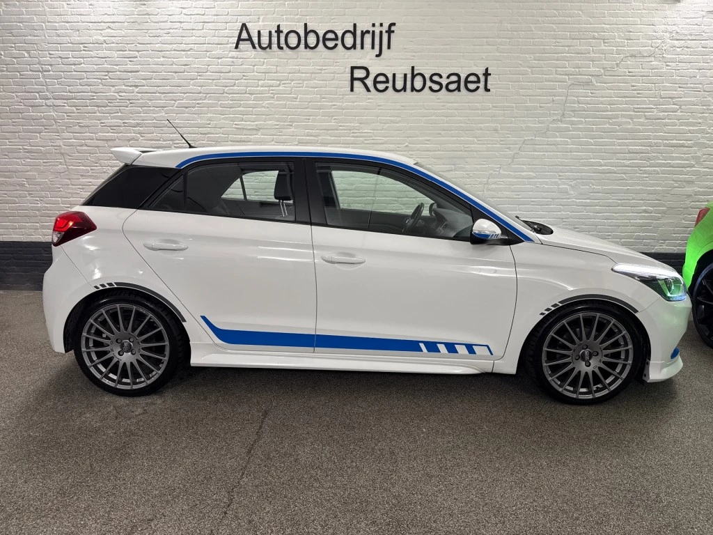 Hoofdafbeelding Hyundai i20