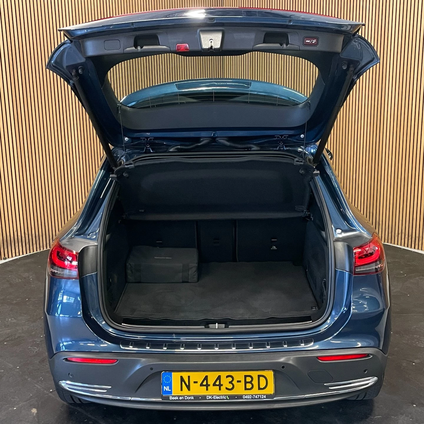 Hoofdafbeelding Mercedes-Benz EQA