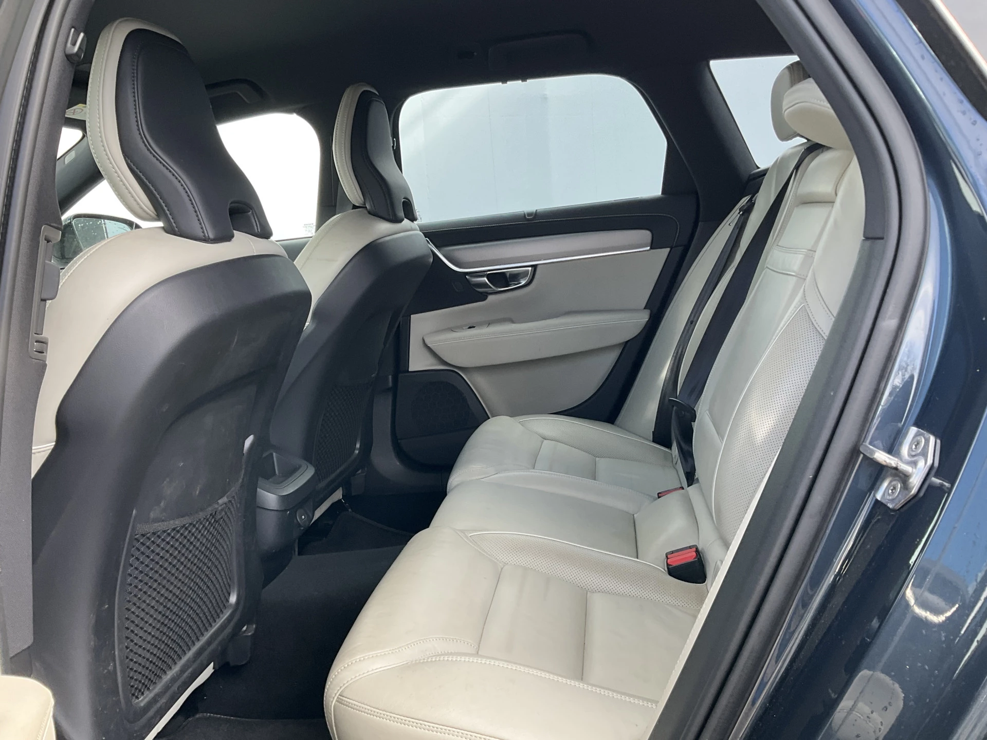 Hoofdafbeelding Volvo V90