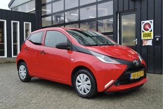 Toyota Aygo 1.0 VVT-i x-fun | Airco | Cruise | El. Pakket | NL-Auto