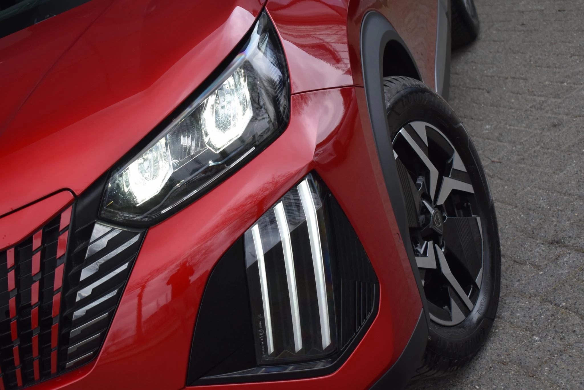 Hoofdafbeelding Peugeot 2008