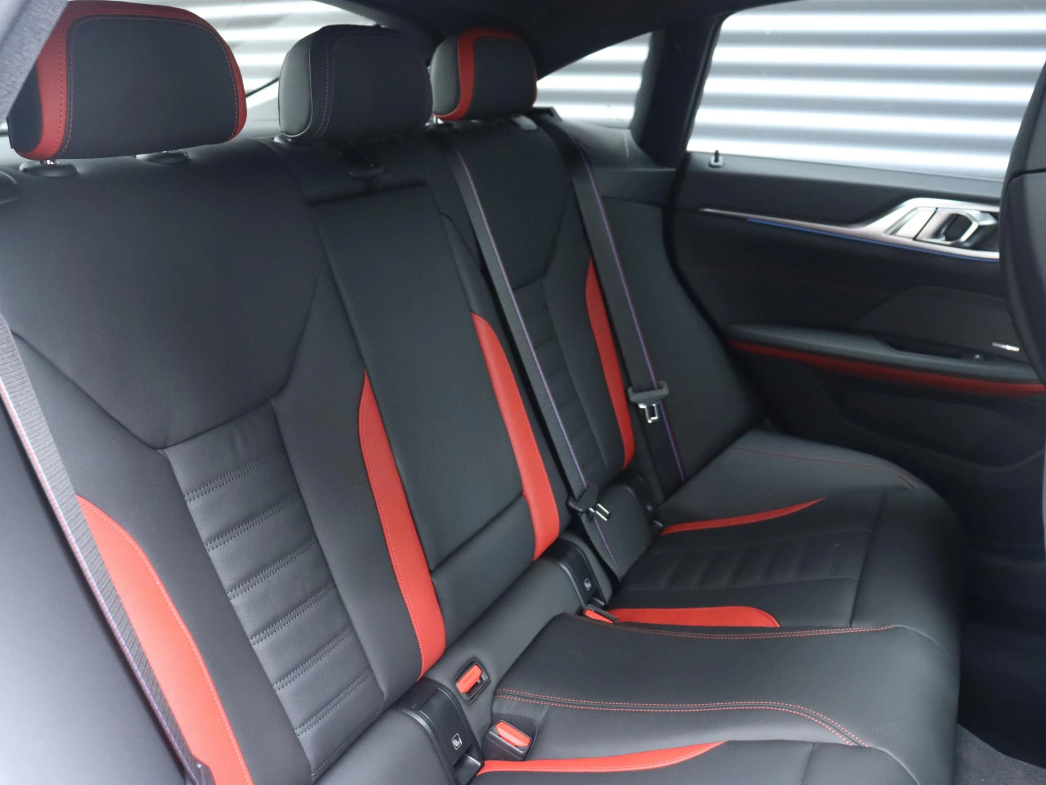 Hoofdafbeelding BMW i4