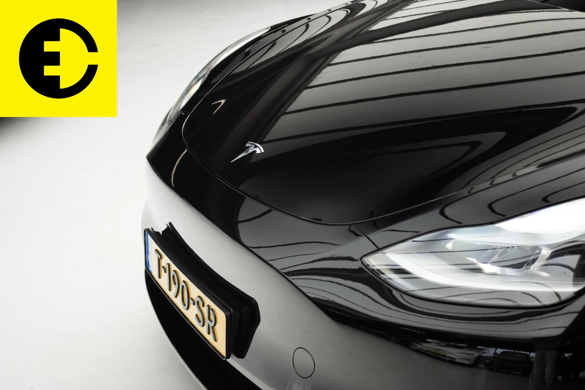 Hoofdafbeelding Tesla Model Y