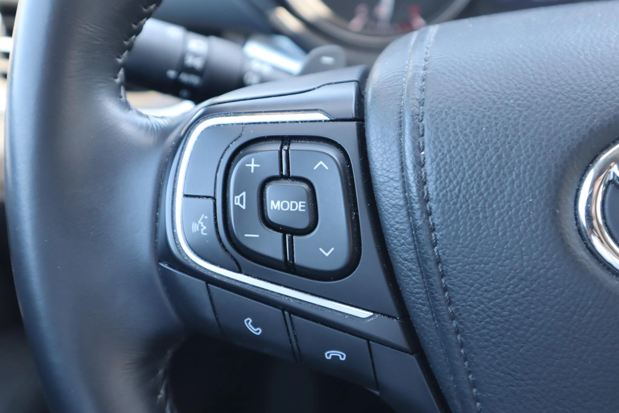 Hoofdafbeelding Toyota Avensis