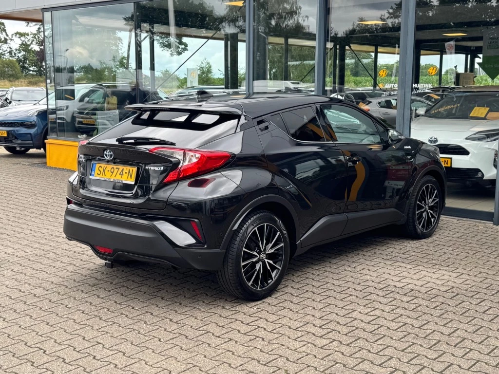 Hoofdafbeelding Toyota C-HR
