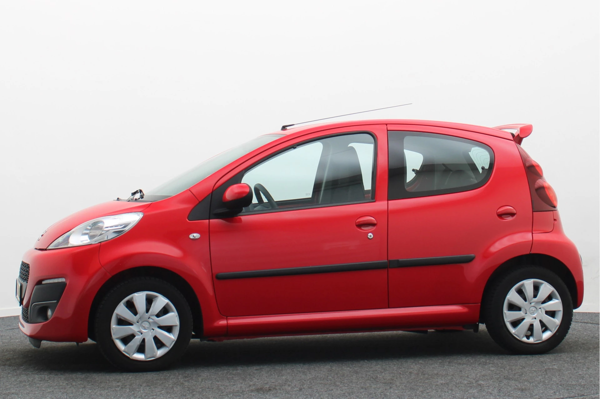 Hoofdafbeelding Peugeot 107
