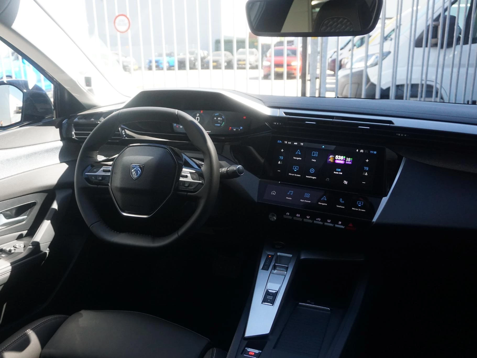 Hoofdafbeelding Peugeot 408