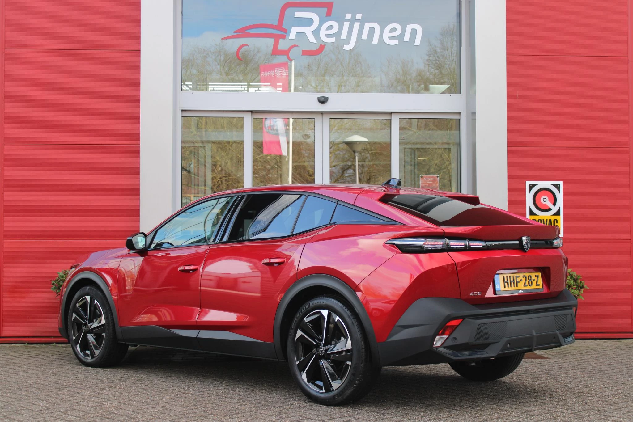 Hoofdafbeelding Peugeot 408