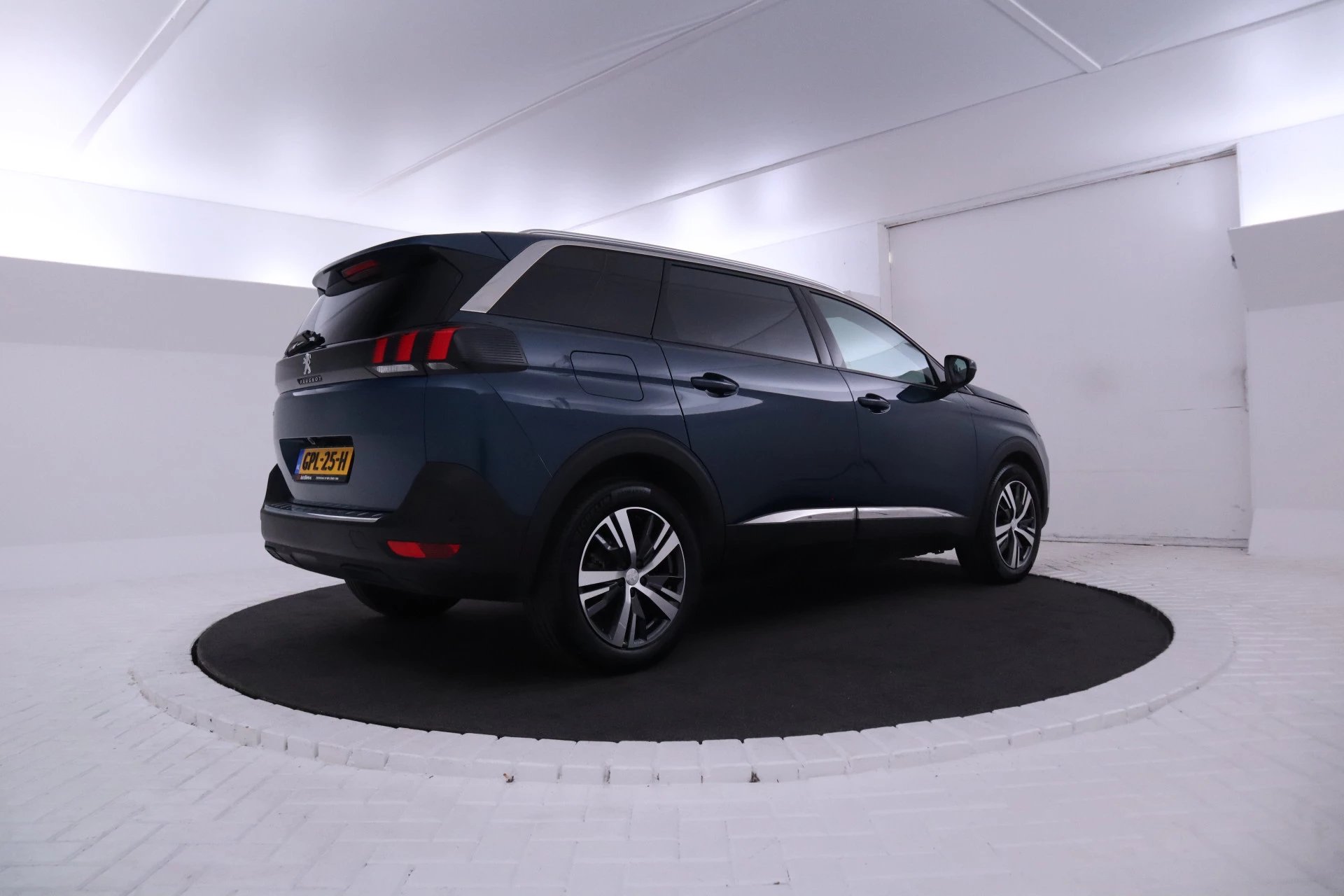 Hoofdafbeelding Peugeot 5008