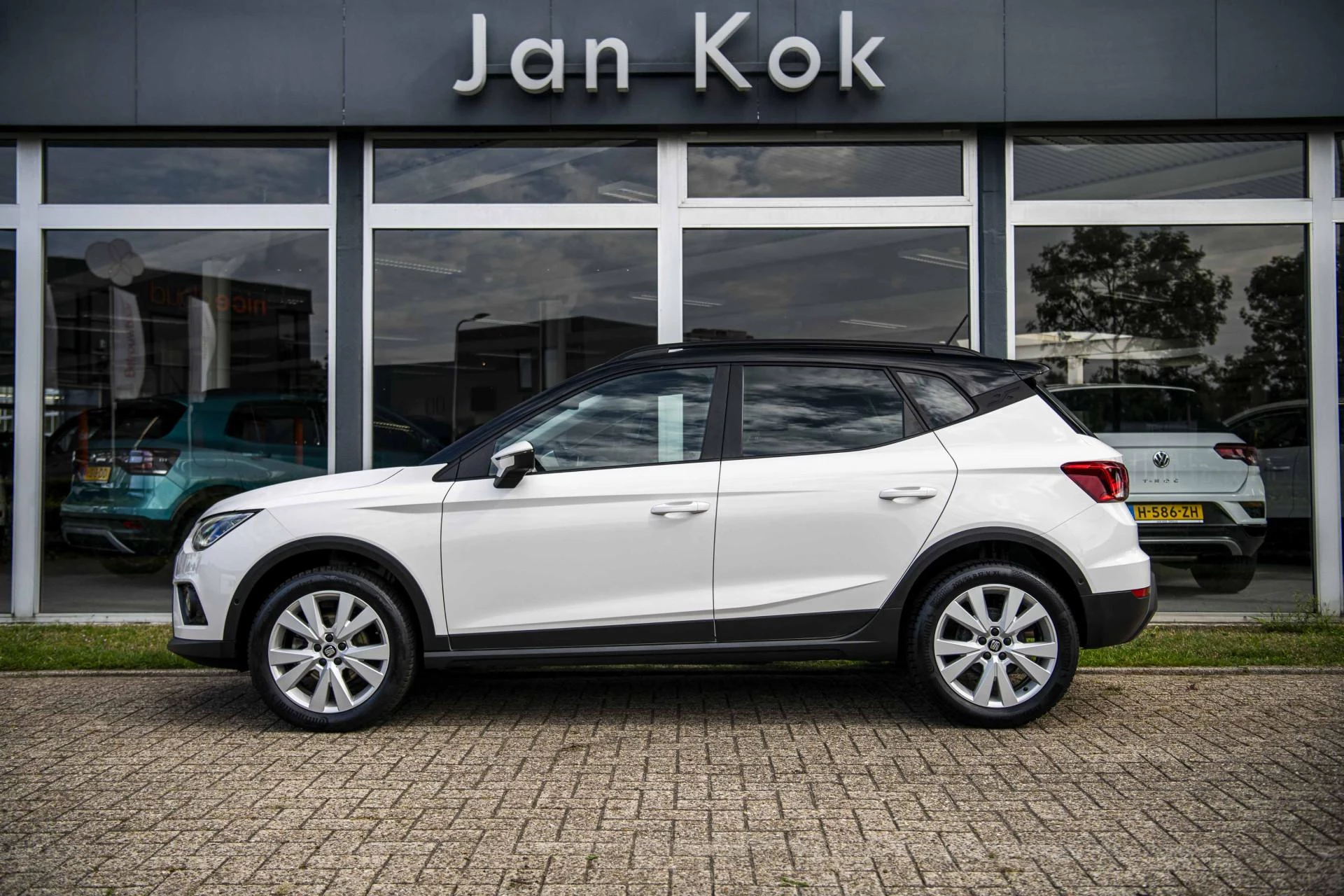 Hoofdafbeelding SEAT Arona