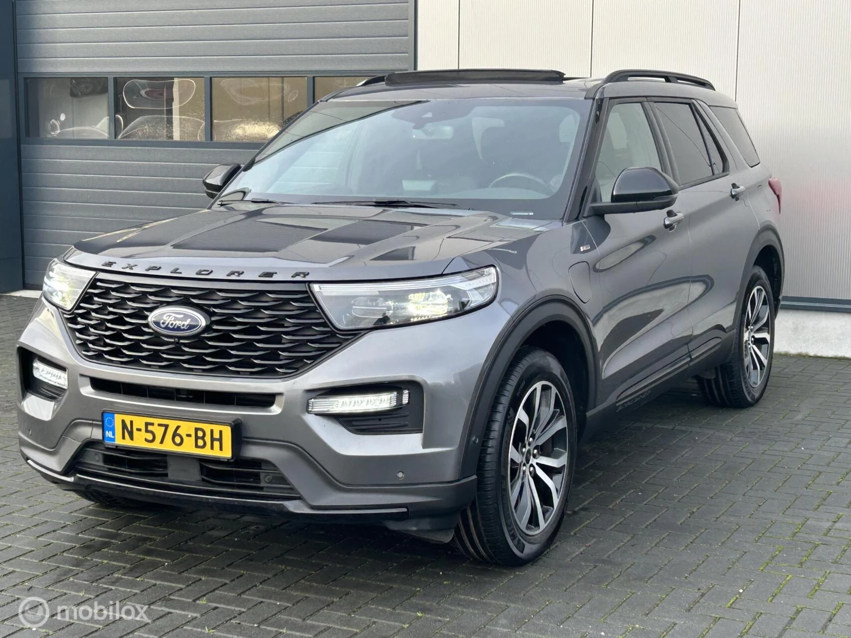Hoofdafbeelding Ford Explorer