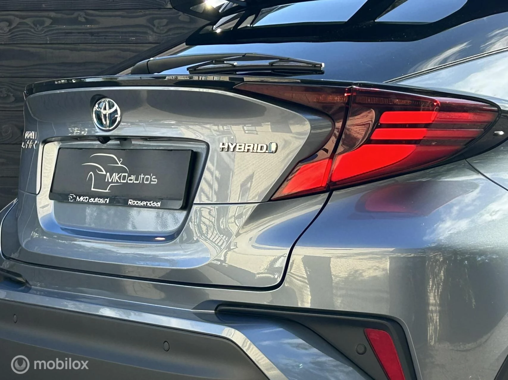 Hoofdafbeelding Toyota C-HR