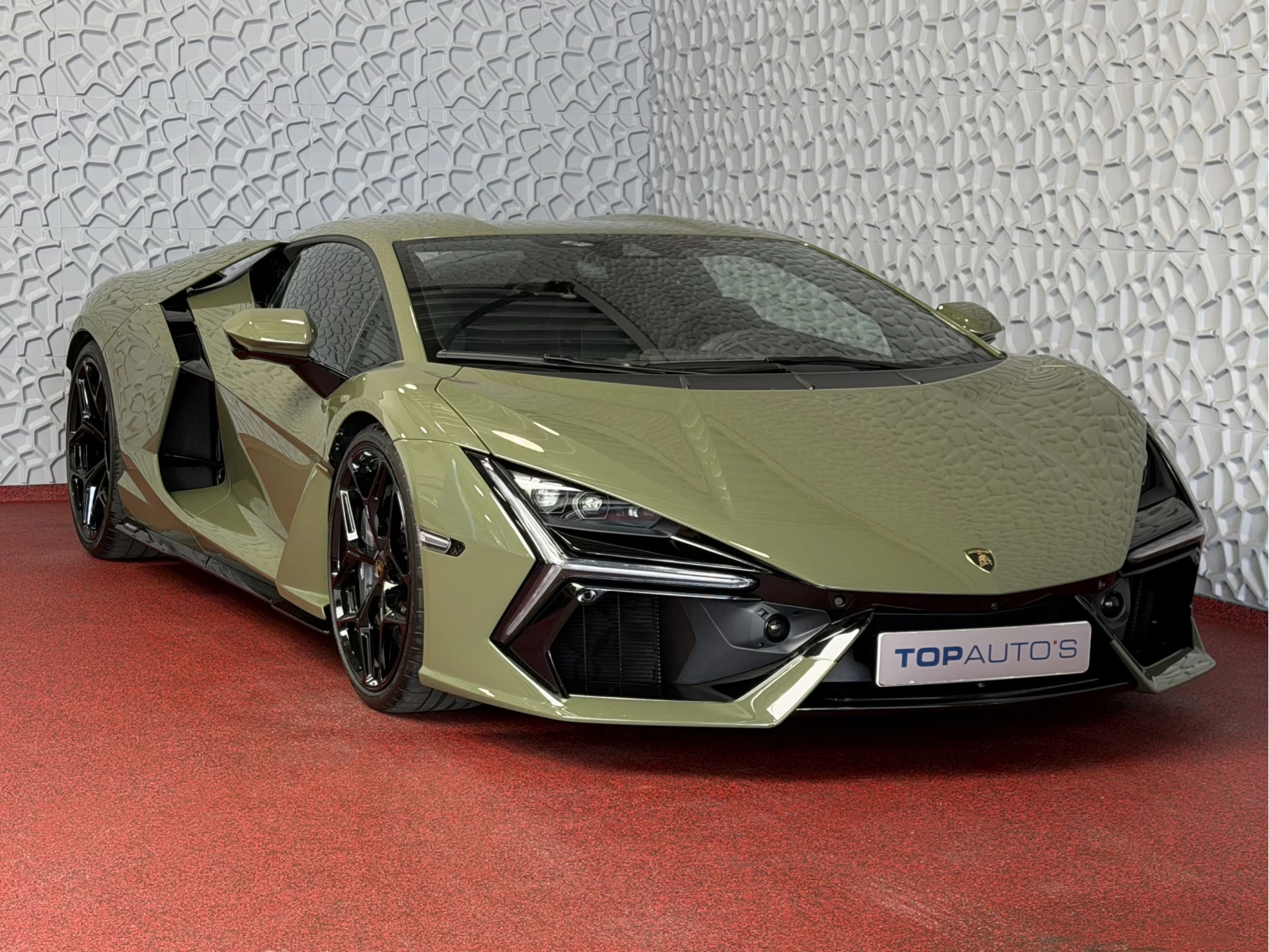 Hoofdafbeelding Lamborghini Revuelto
