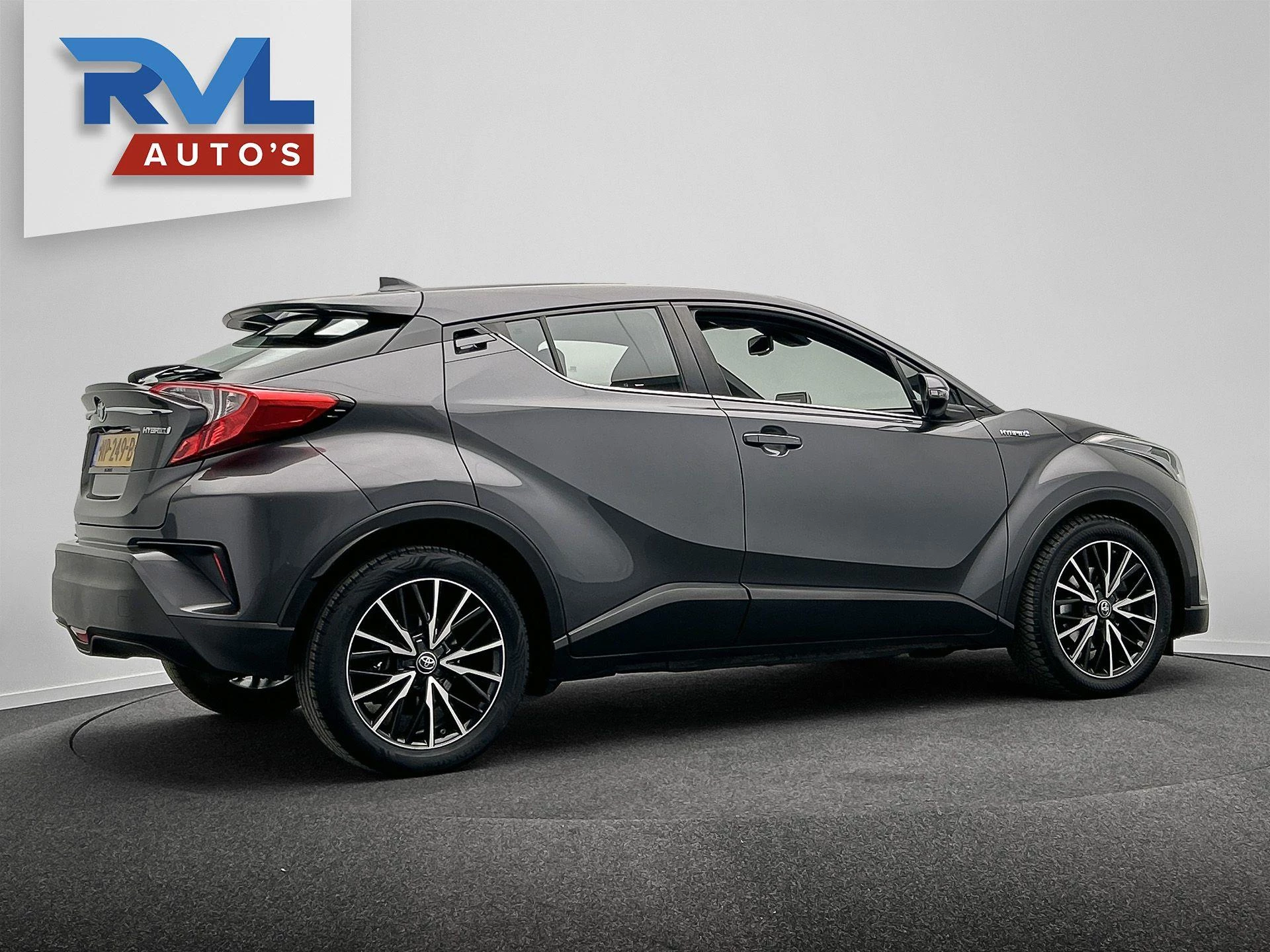 Hoofdafbeelding Toyota C-HR