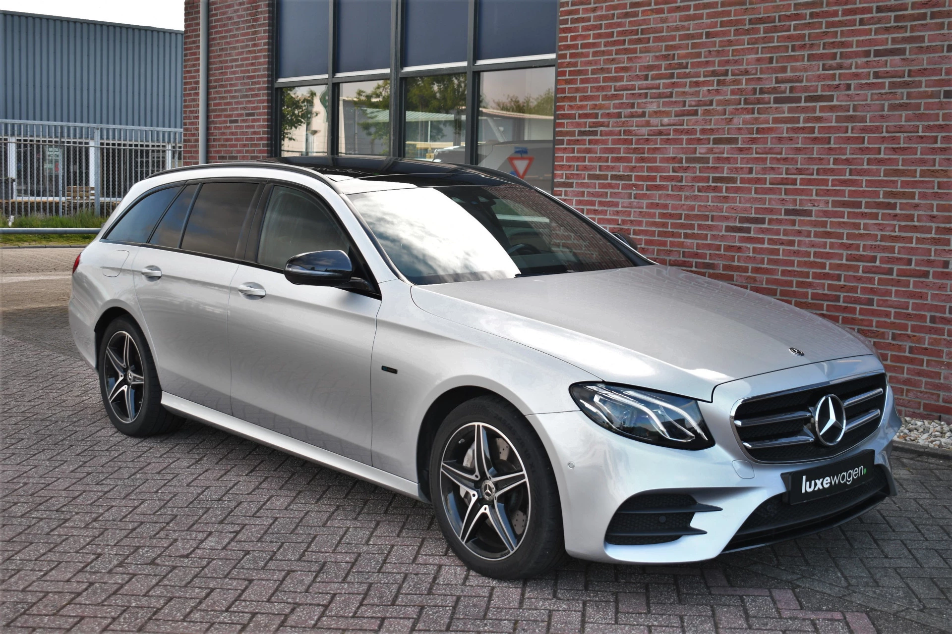 Hoofdafbeelding Mercedes-Benz E-Klasse