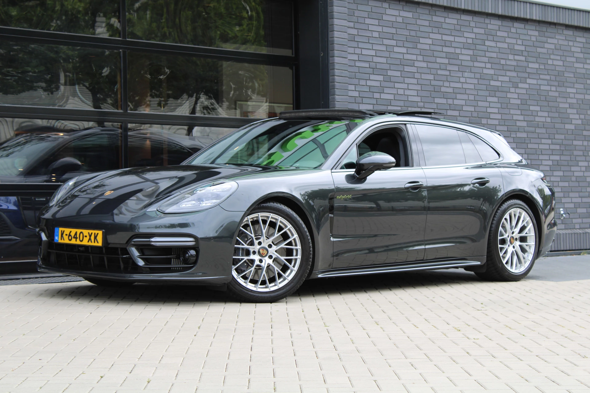 Hoofdafbeelding Porsche Panamera