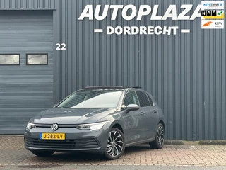Volkswagen Golf 1.5 TSI Life Pano/ Navi / Sfeer