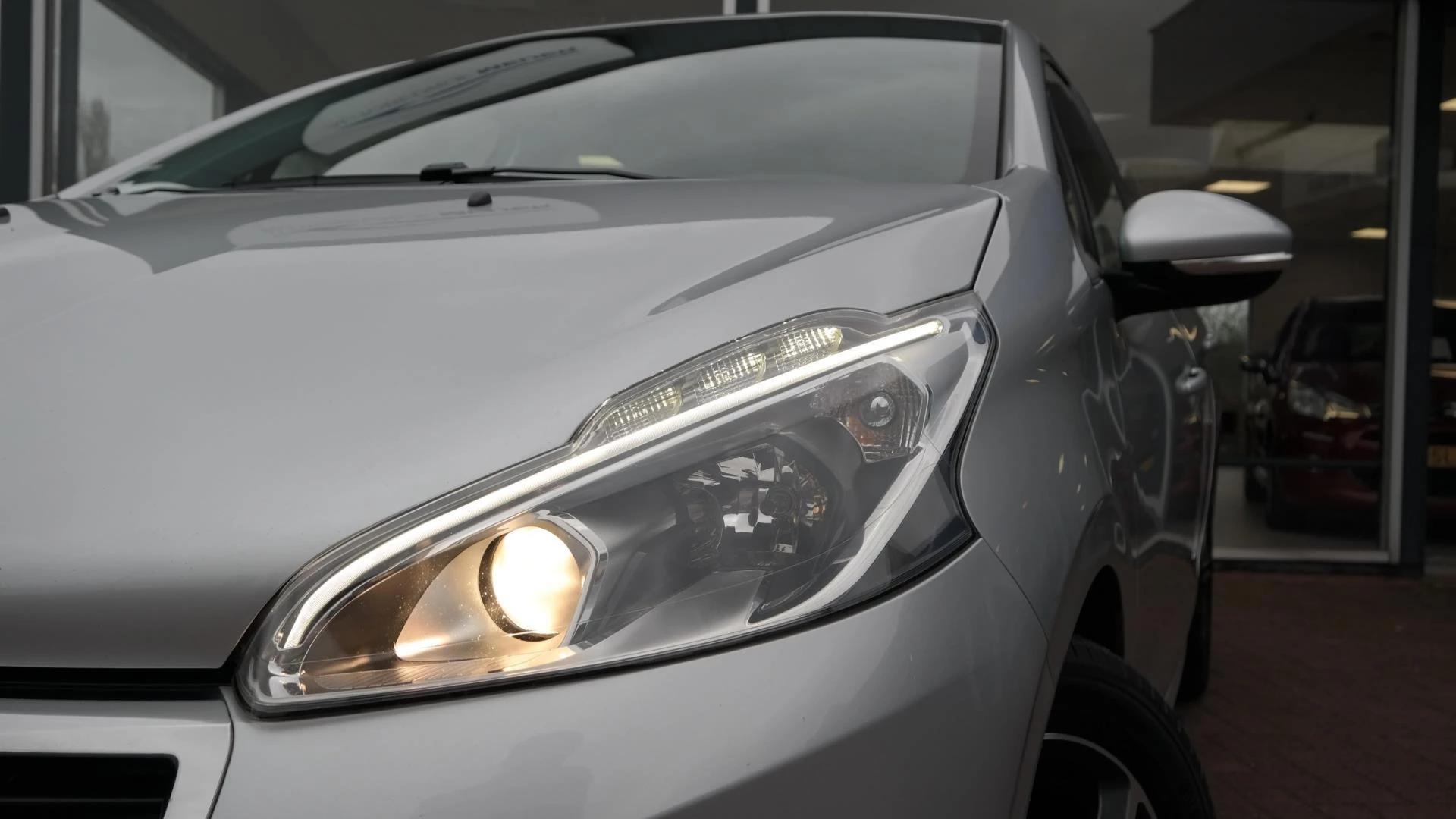 Hoofdafbeelding Peugeot 208