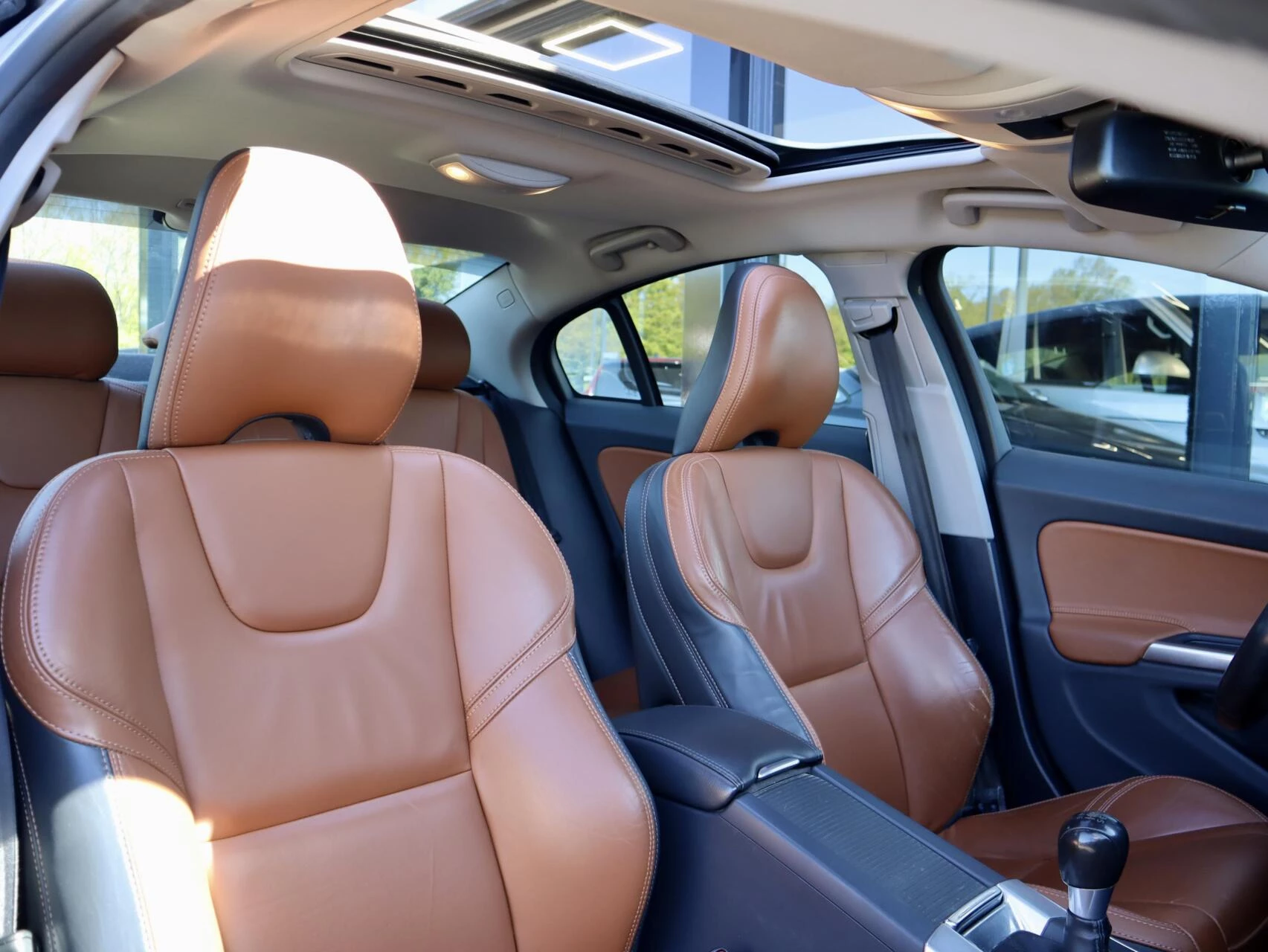 Hoofdafbeelding Volvo S60