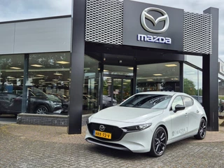 Mazda 3 E- SKYACTIV-G 140 6MT HOMURA M-HYBRID / MET €3000 VOORDEEL/ DEMO