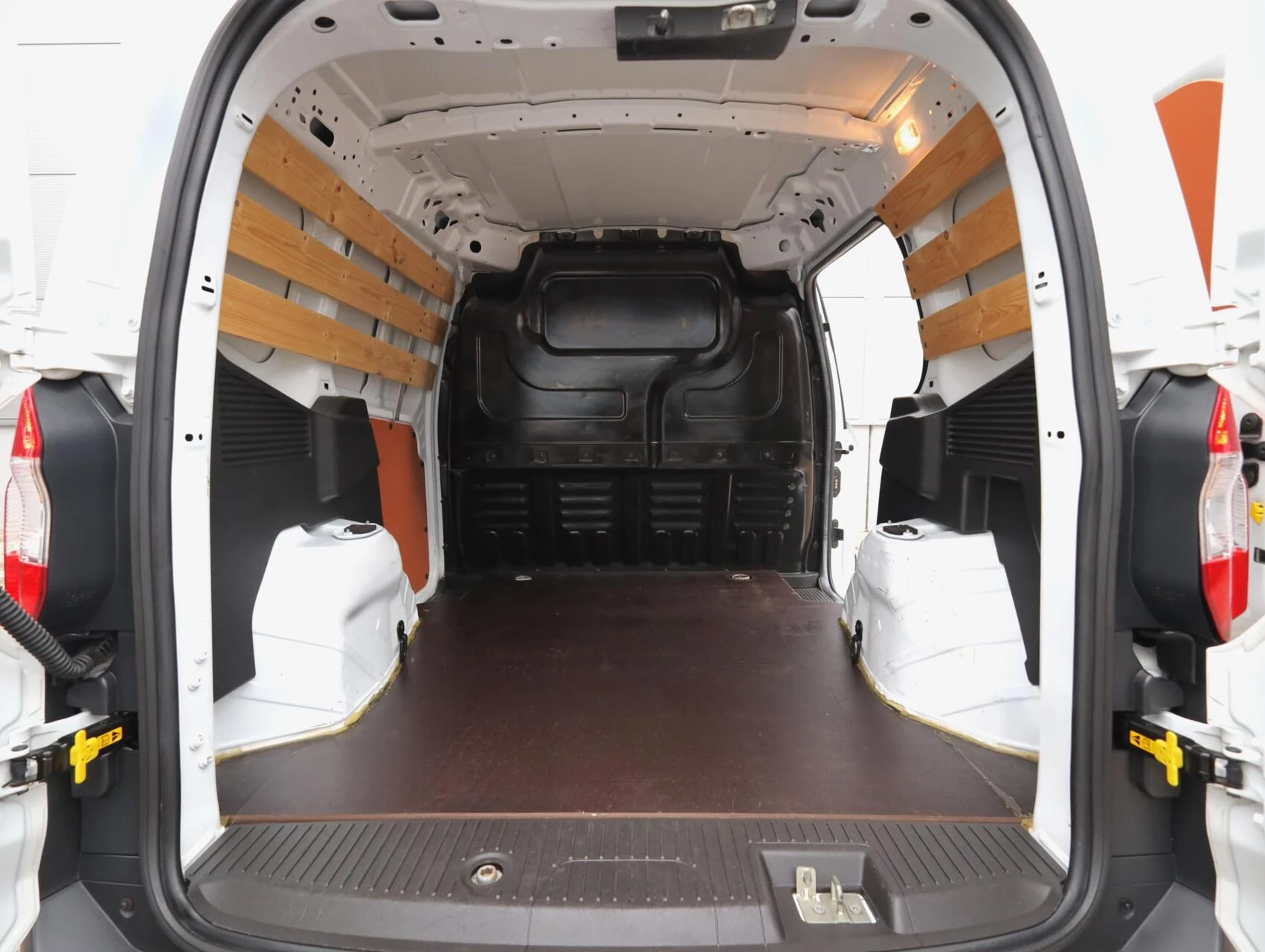 Hoofdafbeelding Ford Transit Courier