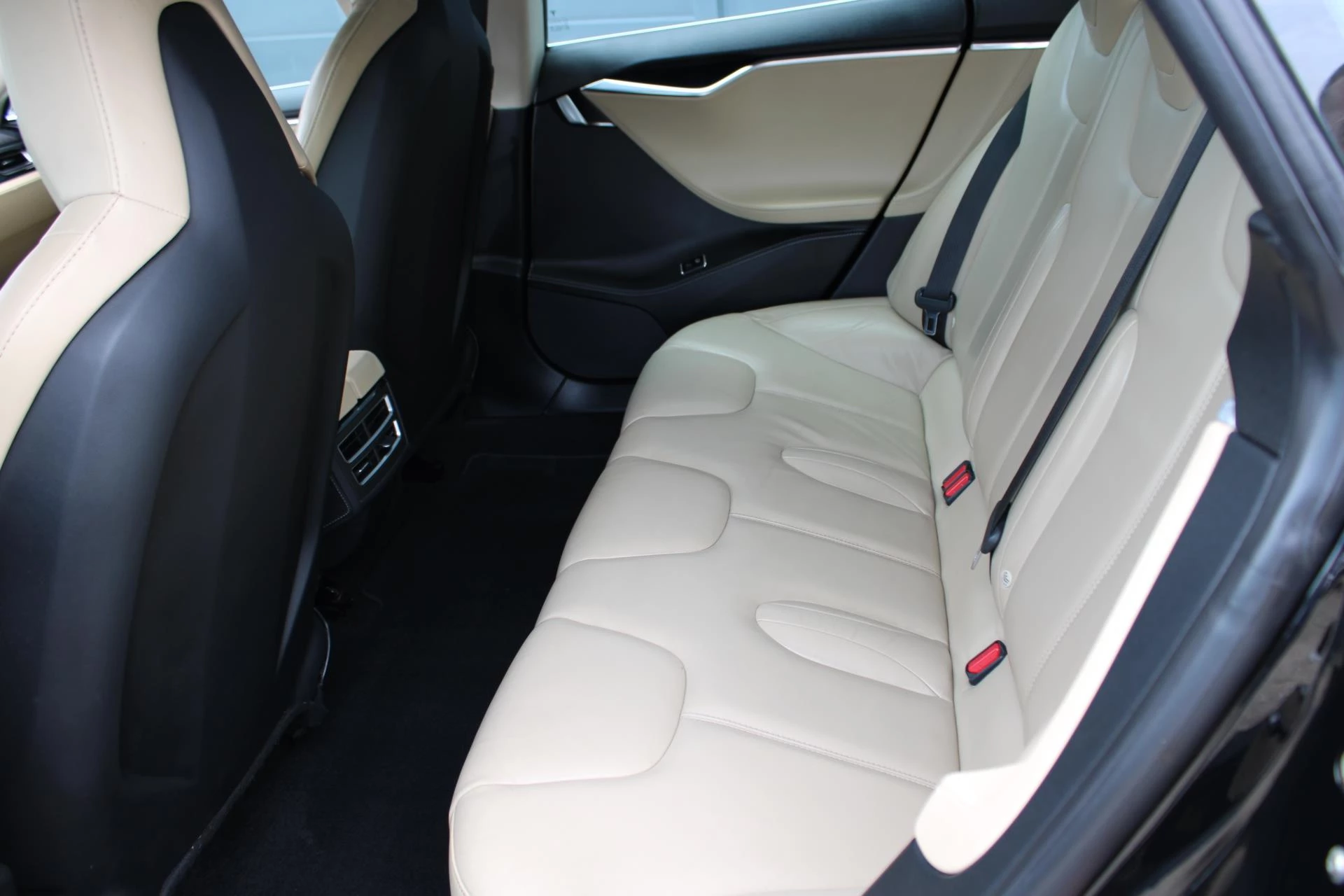 Hoofdafbeelding Tesla Model S