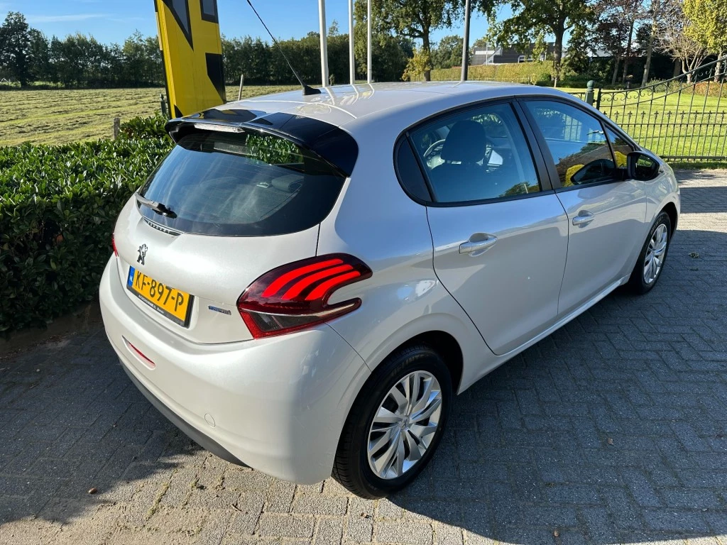 Hoofdafbeelding Peugeot 208