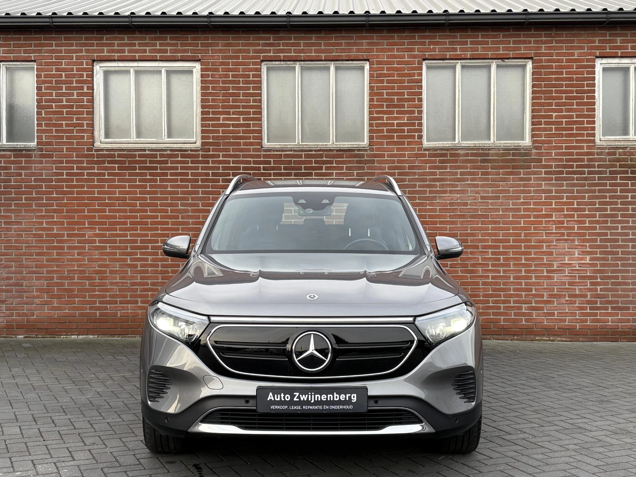 Hoofdafbeelding Mercedes-Benz EQB