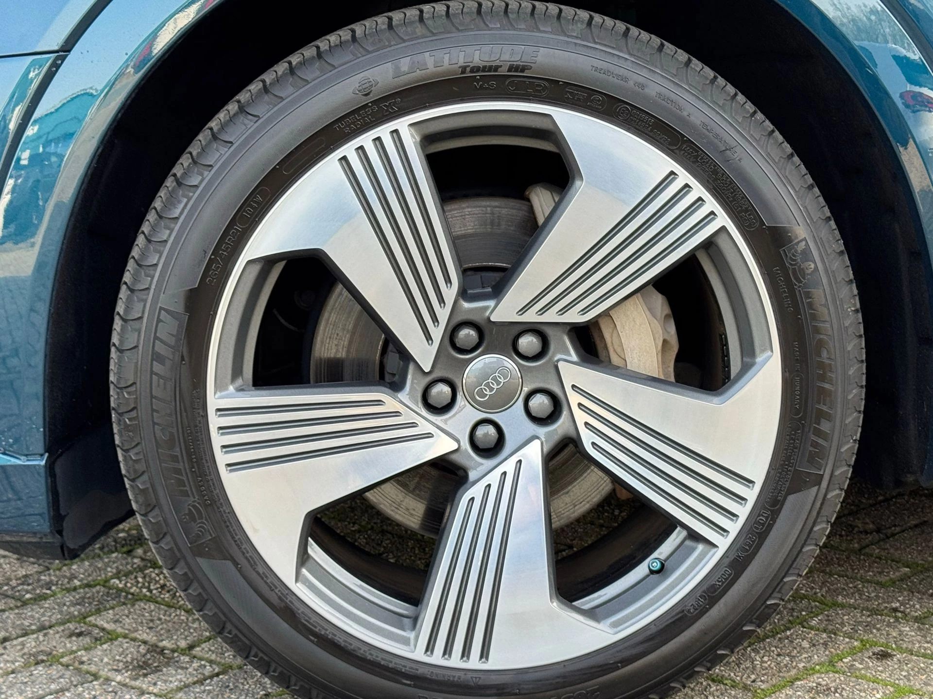 Hoofdafbeelding Audi e-tron