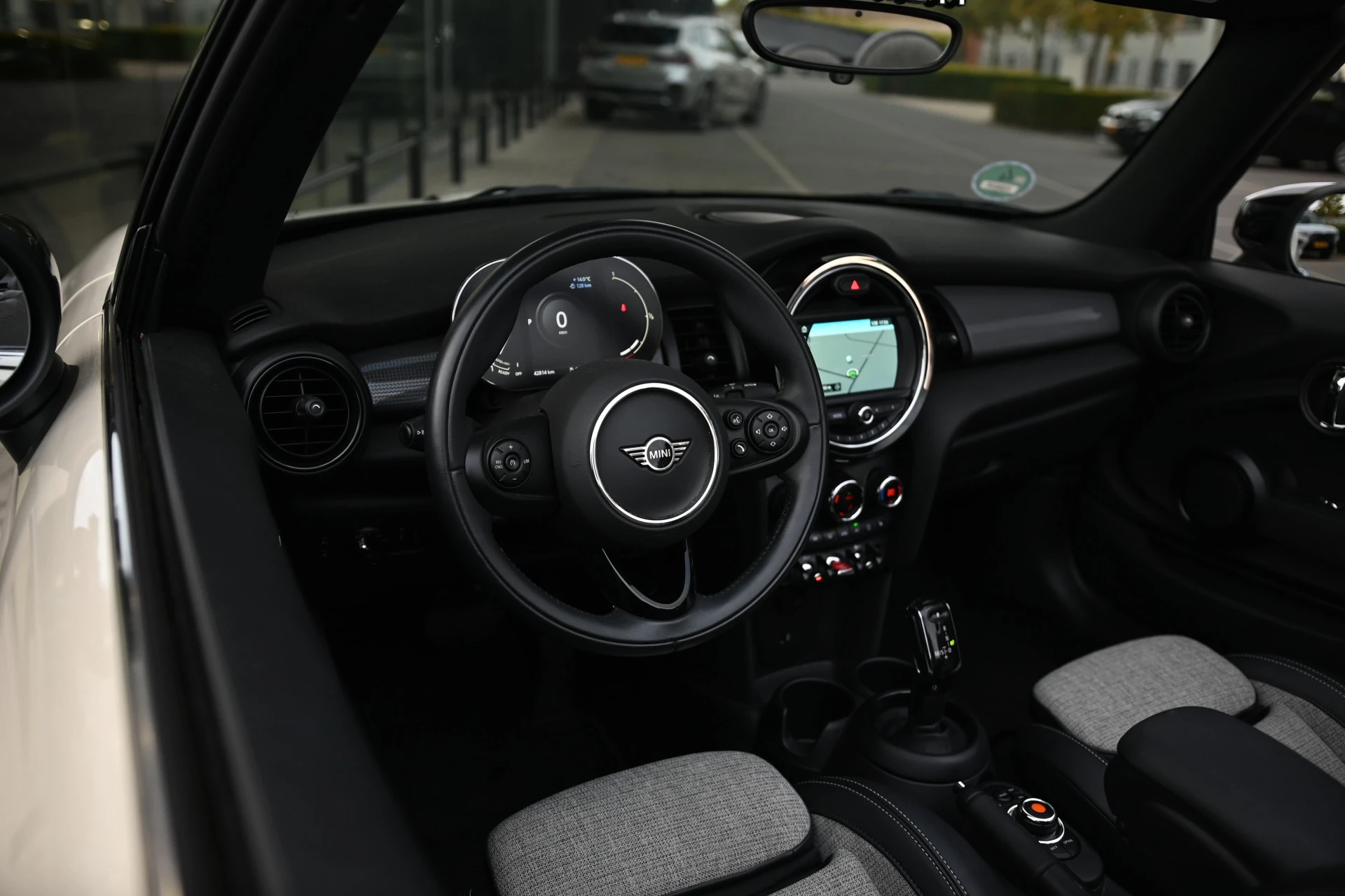 Hoofdafbeelding MINI Cooper Cabrio
