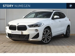 Hoofdafbeelding BMW X2 BMW X2 sDrive18i M Sport Automaat / Panoramadak / Trekhaak / Sportstoelen / Comfort Access / LED / Park Assistant / Adaptief onderstel