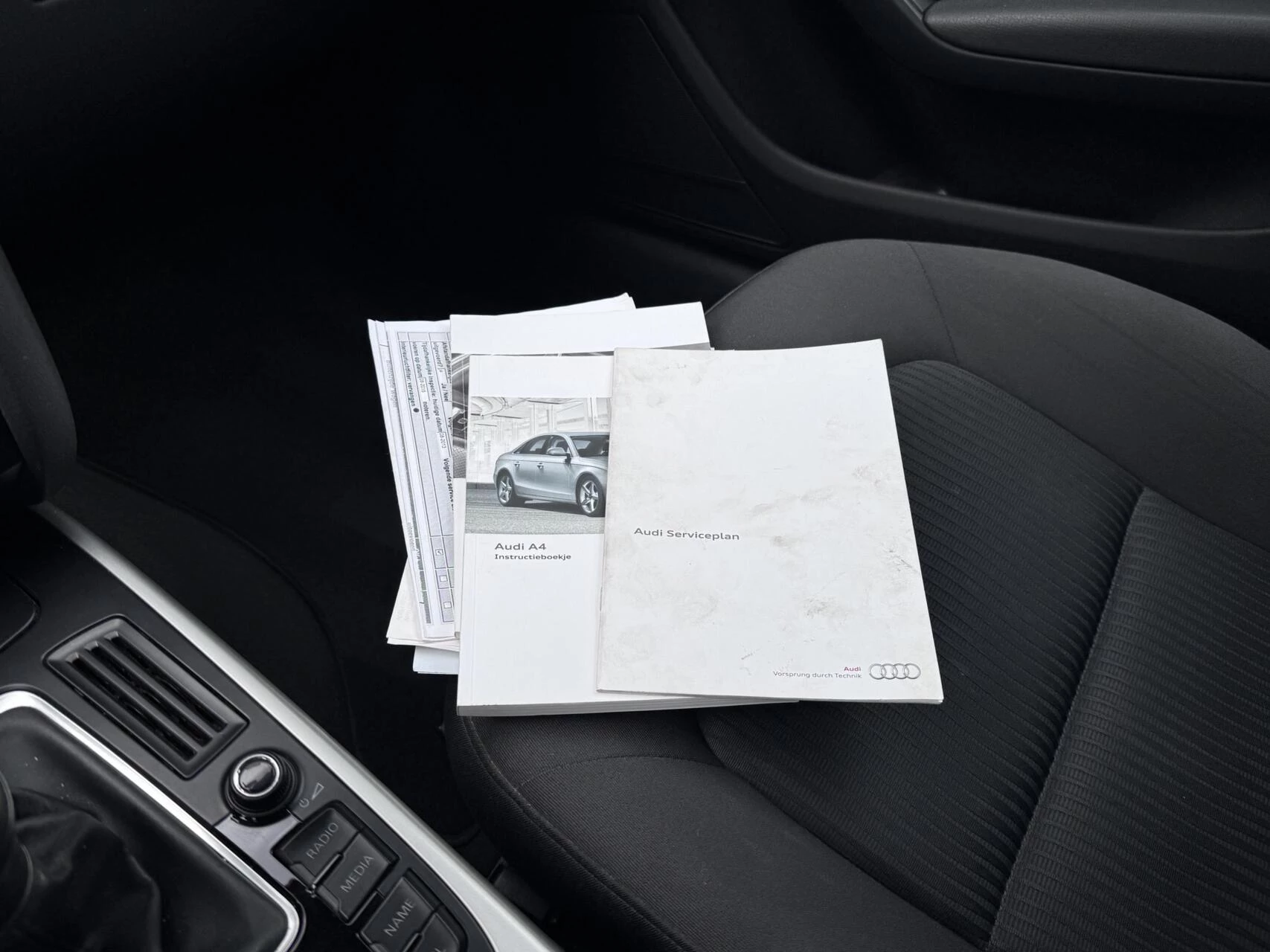 Hoofdafbeelding Audi A4