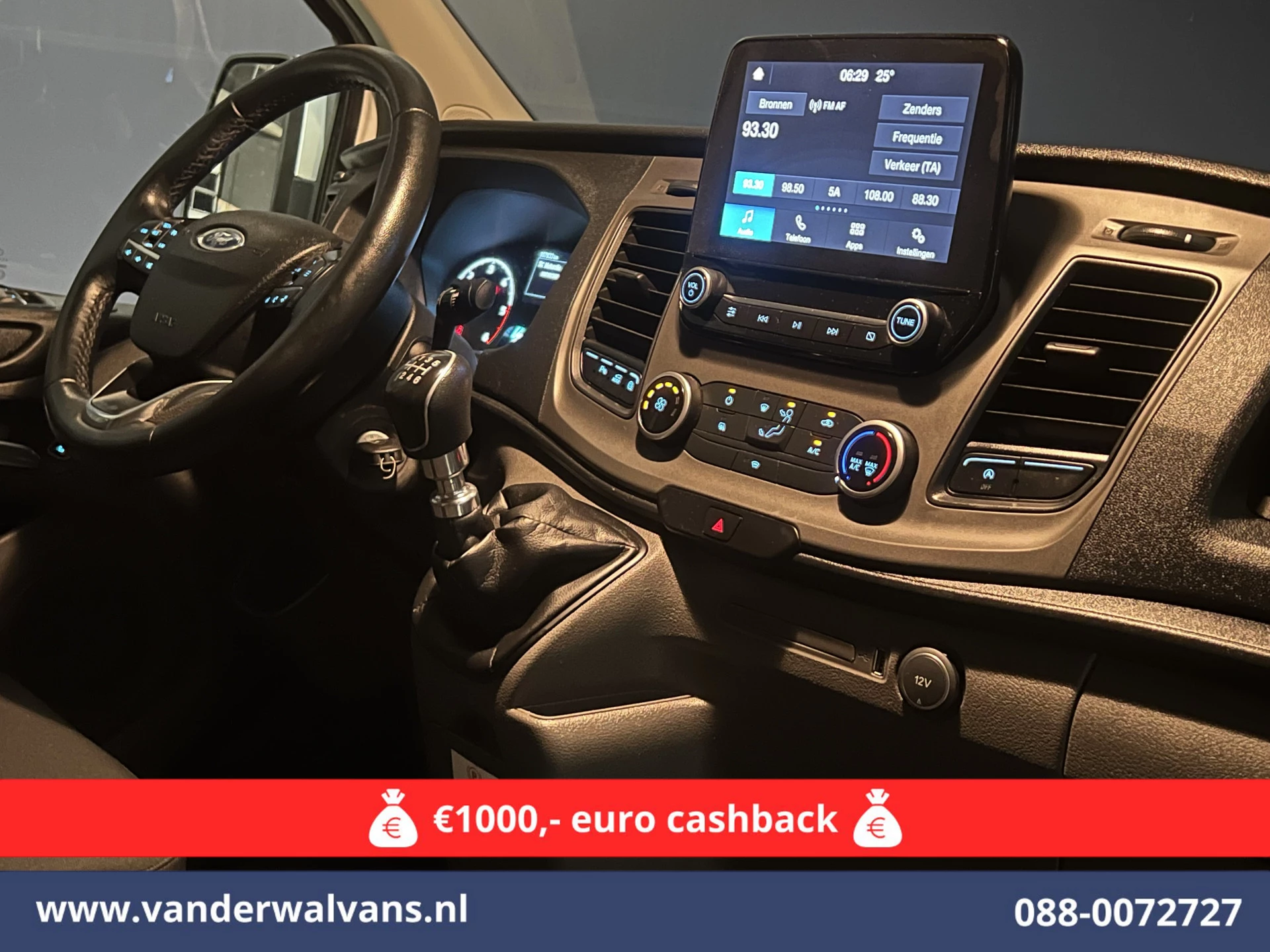 Hoofdafbeelding Ford Transit Custom