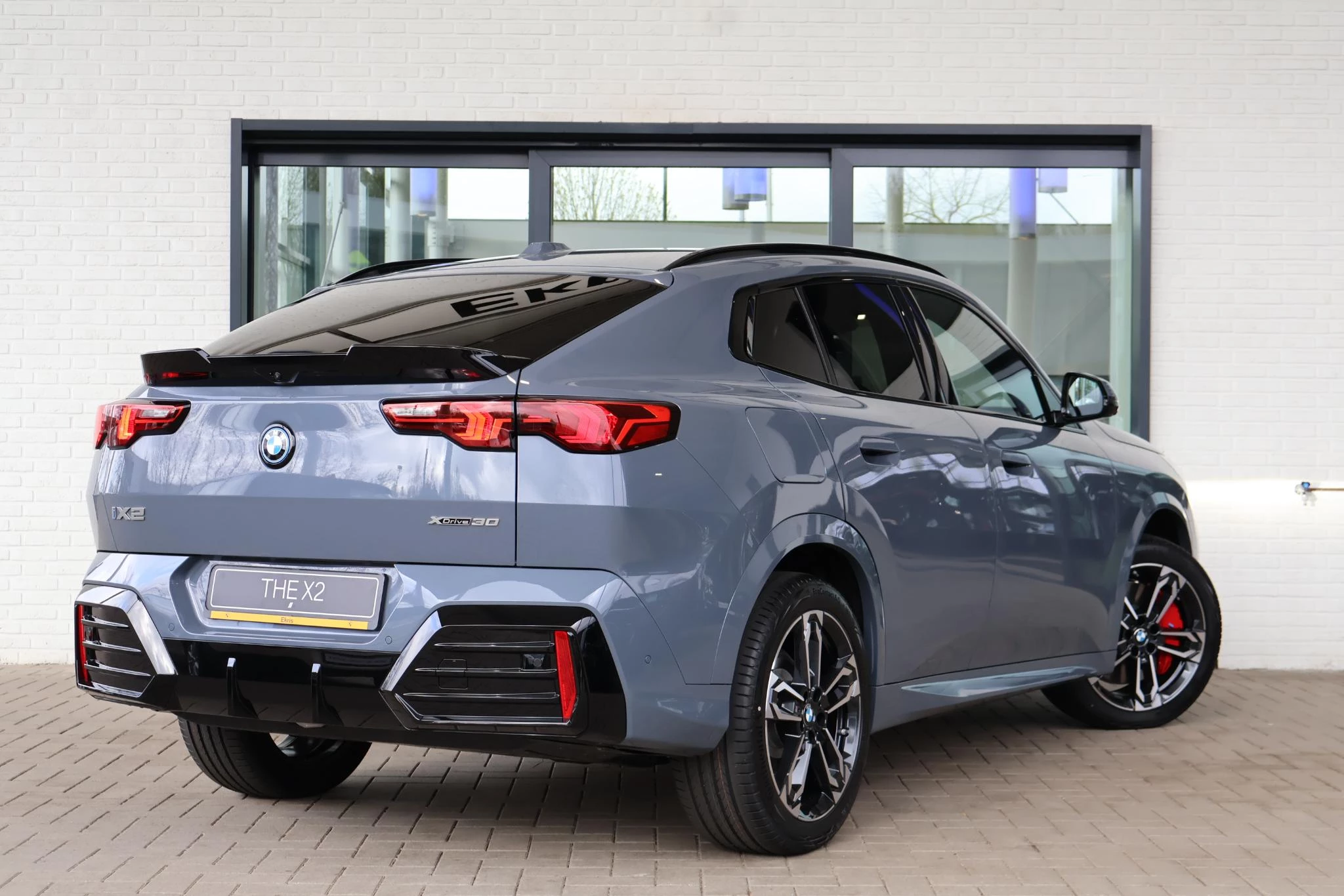 Hoofdafbeelding BMW iX2