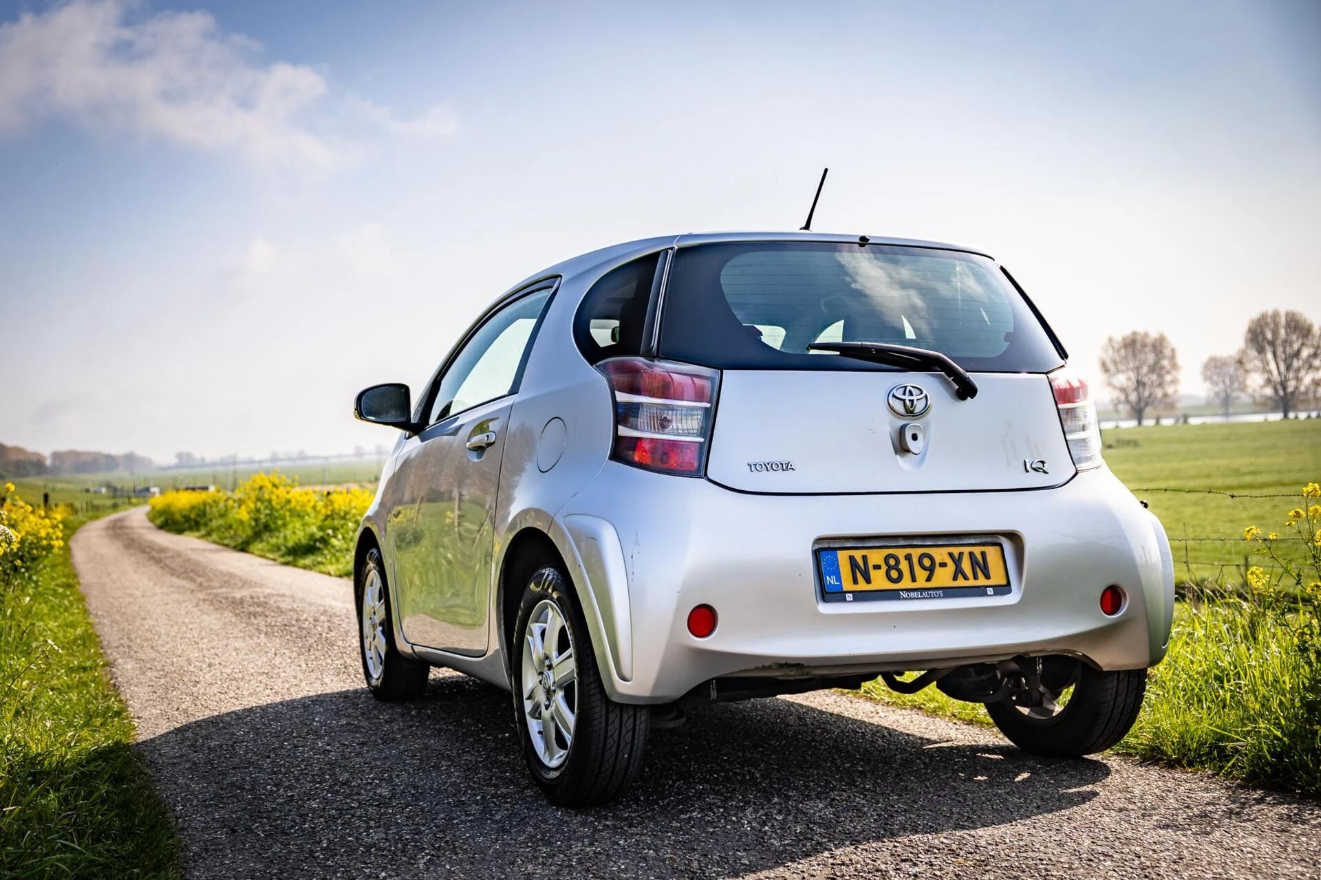 Hoofdafbeelding Toyota iQ
