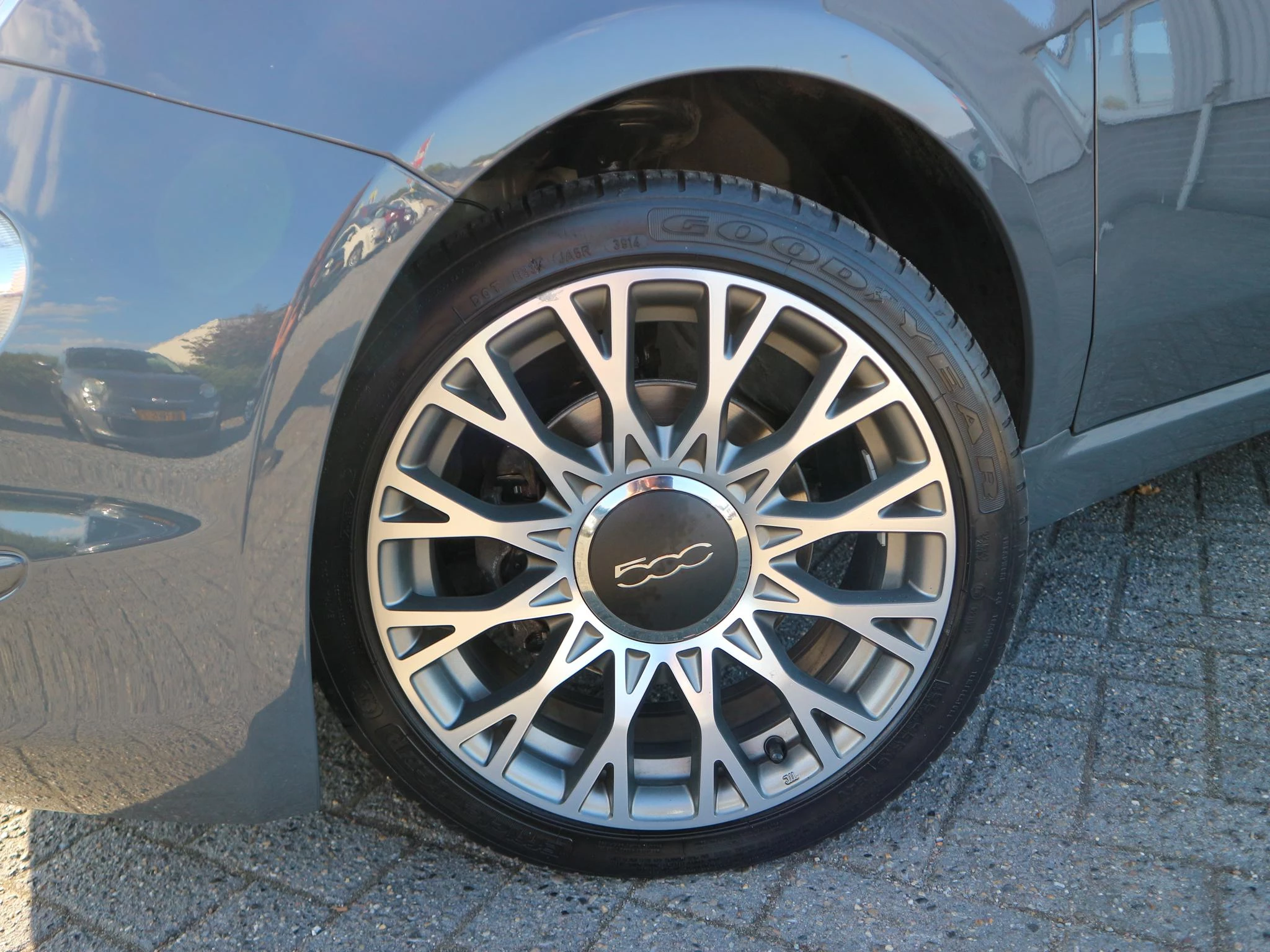 Hoofdafbeelding Fiat 500
