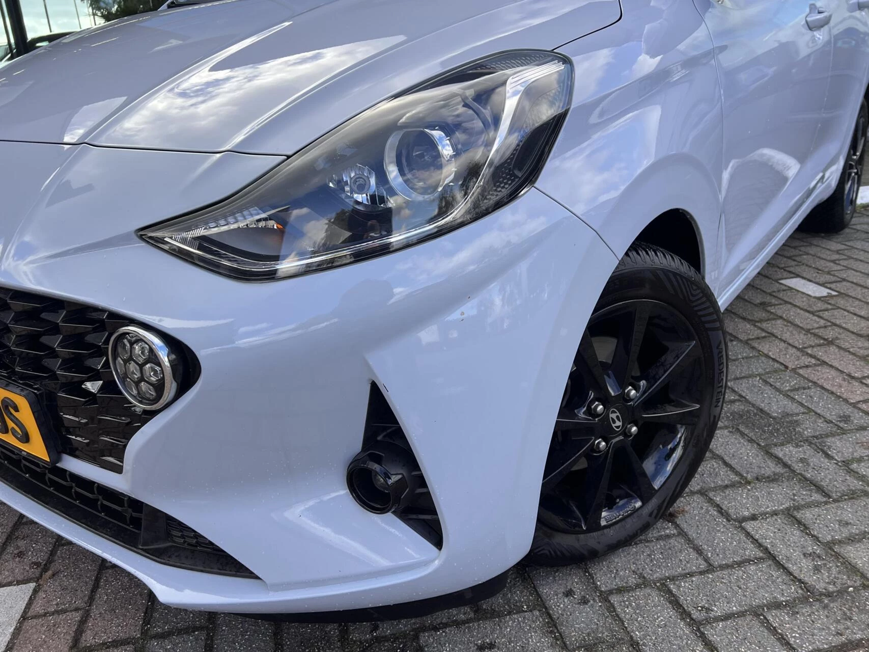 Hoofdafbeelding Hyundai i10