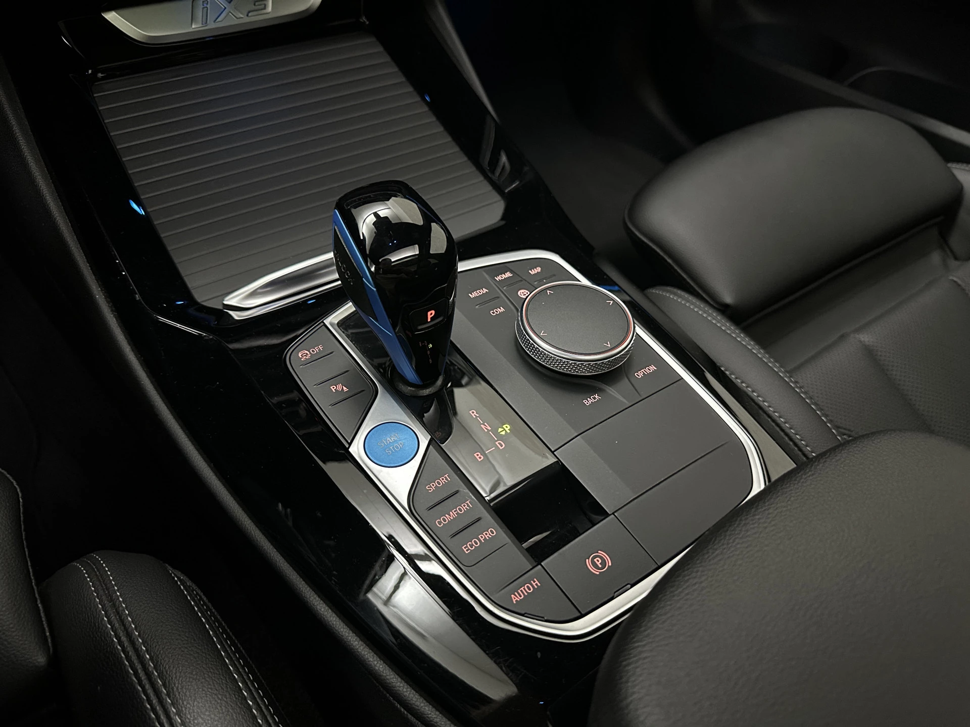 Hoofdafbeelding BMW iX3