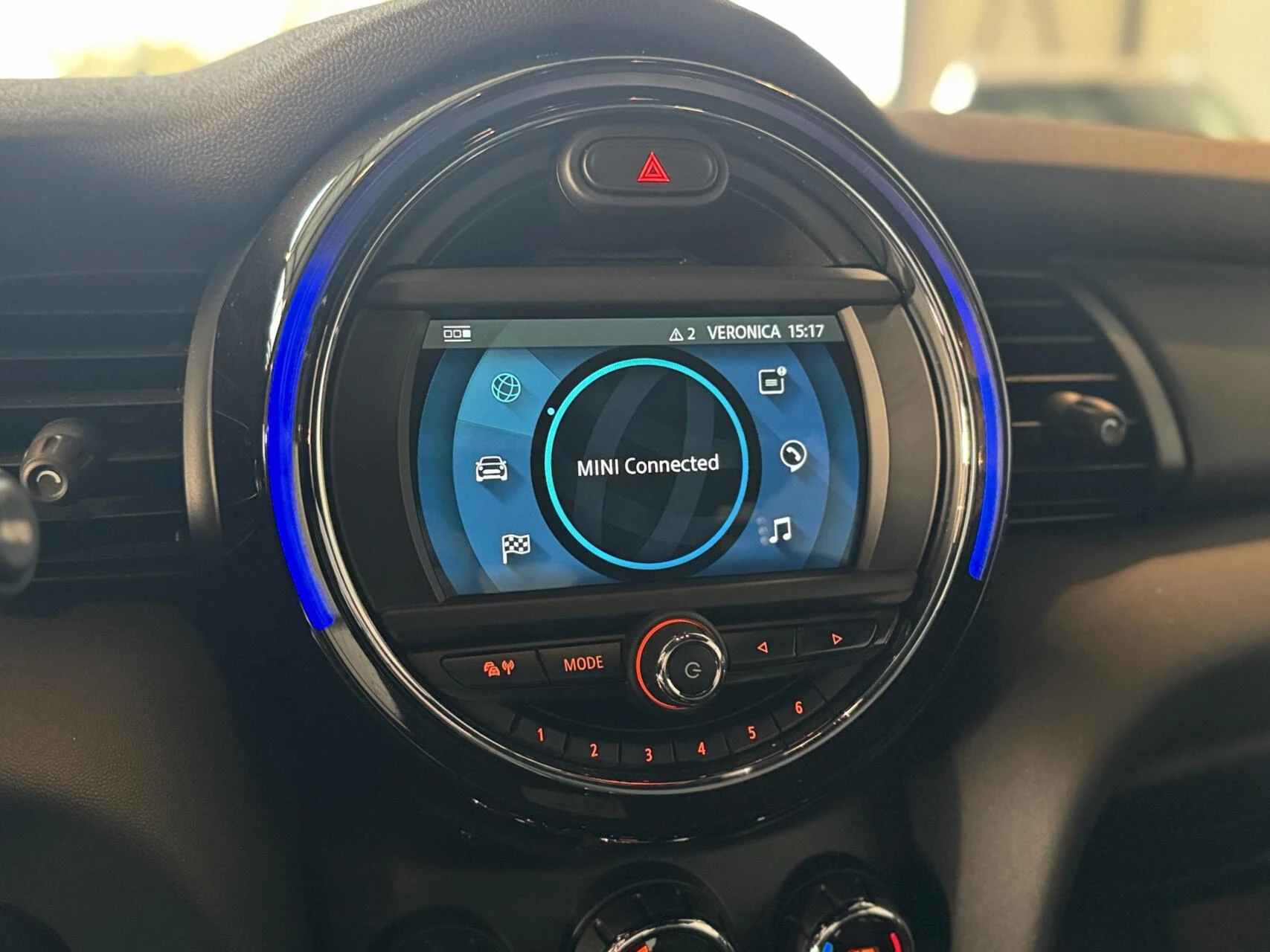 Hoofdafbeelding MINI One