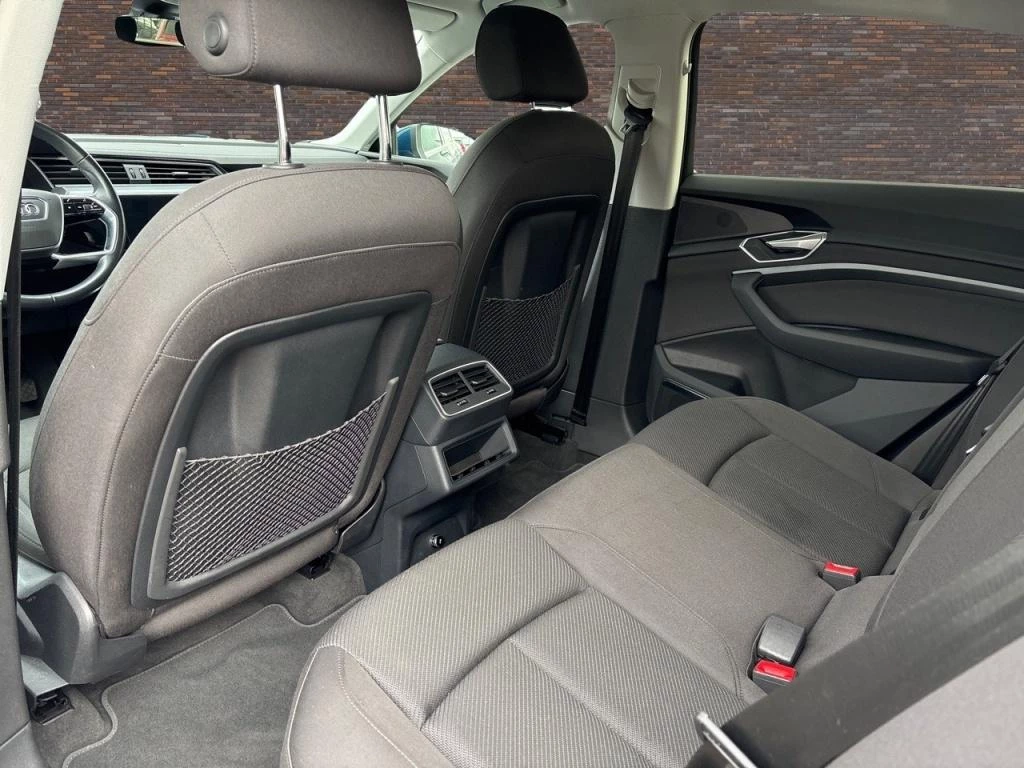 Hoofdafbeelding Audi e-tron