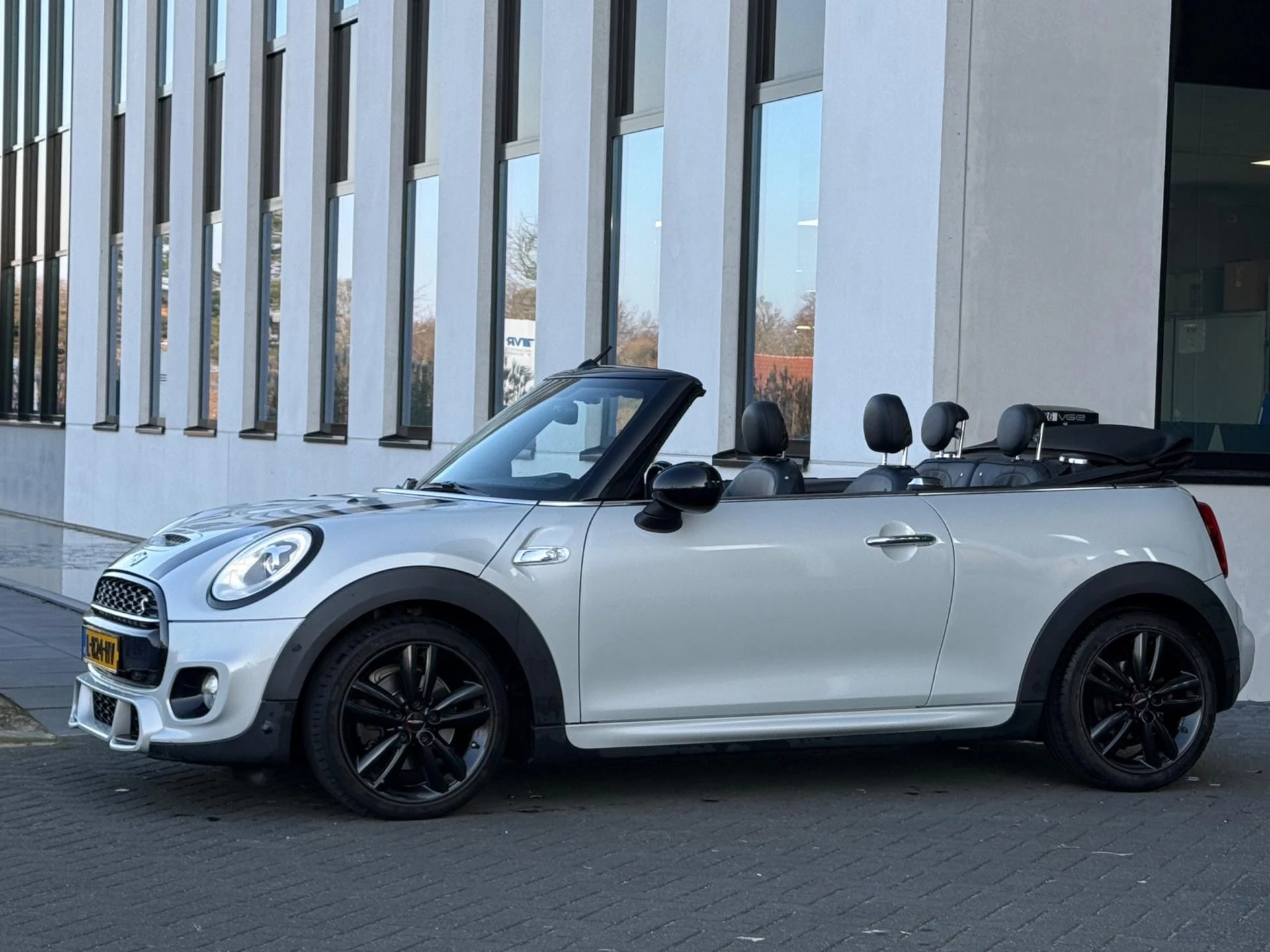 Hoofdafbeelding MINI Cooper S Cabrio