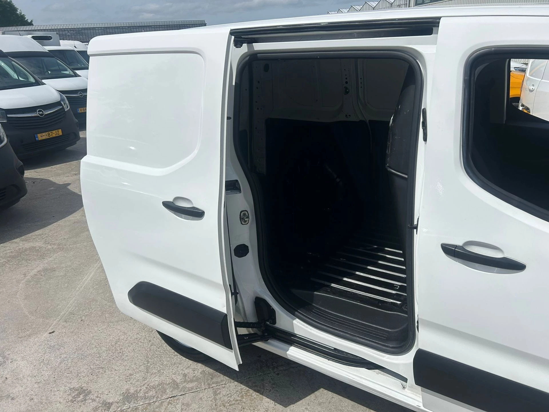 Hoofdafbeelding Peugeot Partner
