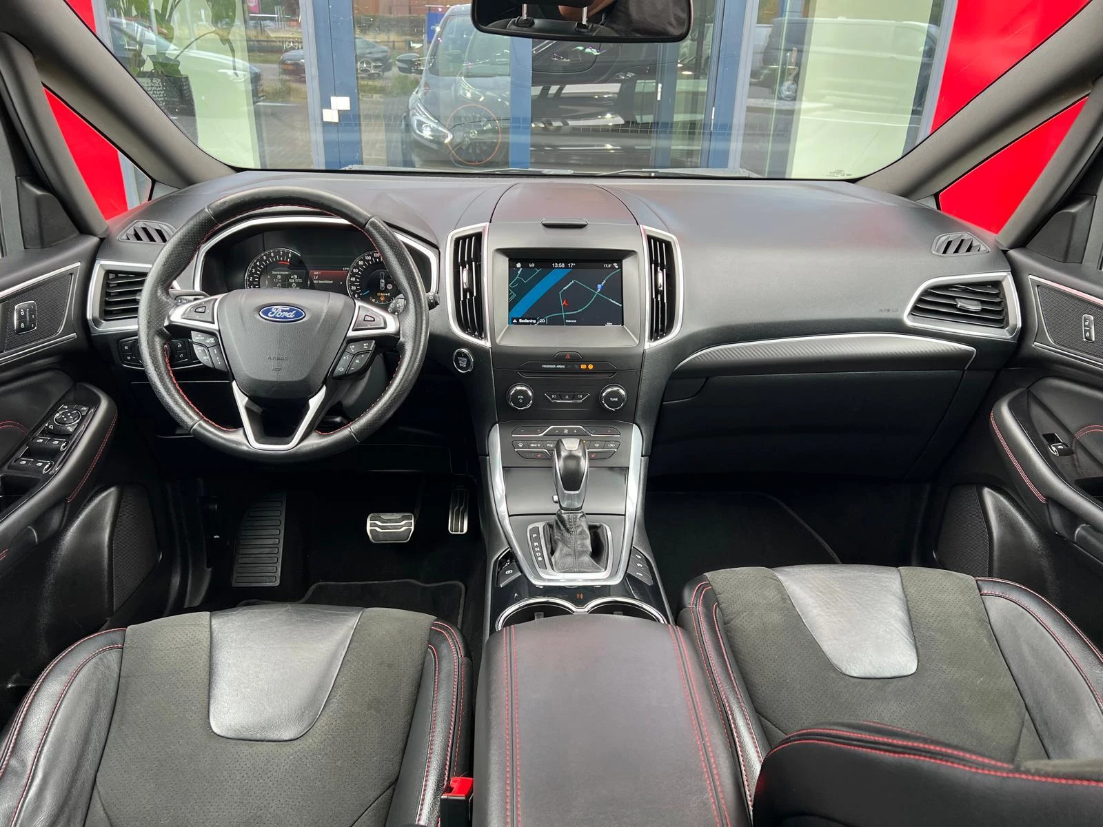 Hoofdafbeelding Ford S-Max