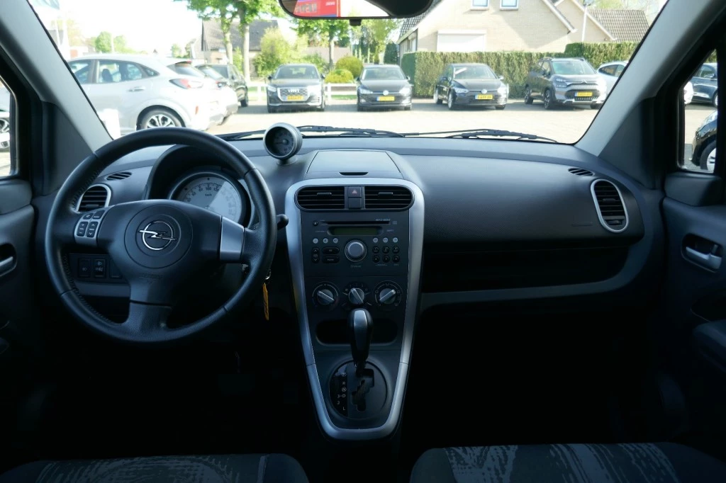 Hoofdafbeelding Opel Agila