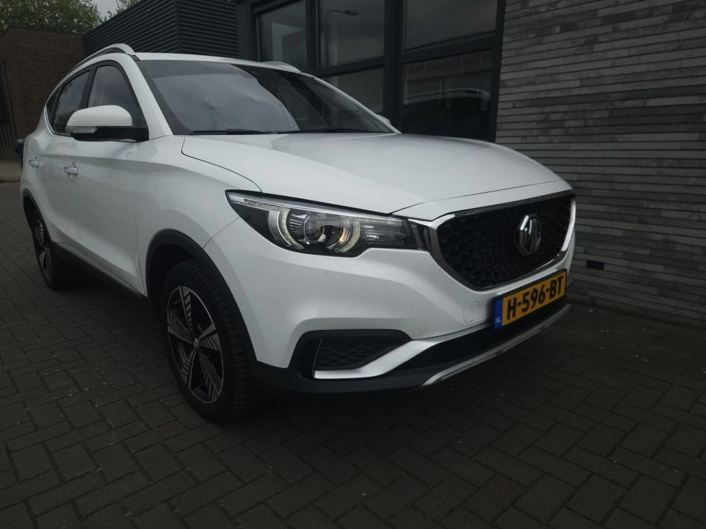 Hoofdafbeelding MG ZS