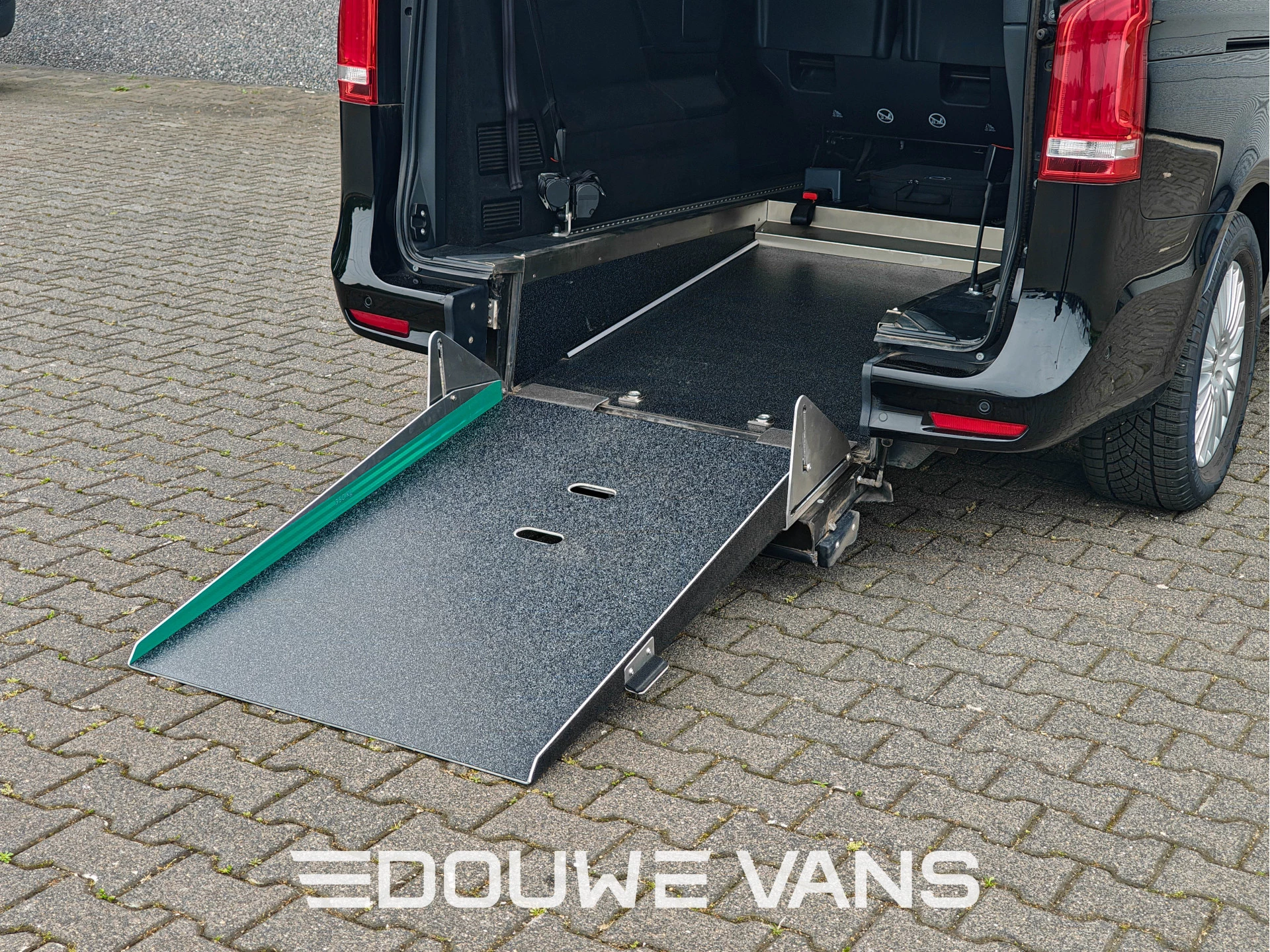 Hoofdafbeelding Mercedes-Benz EQV