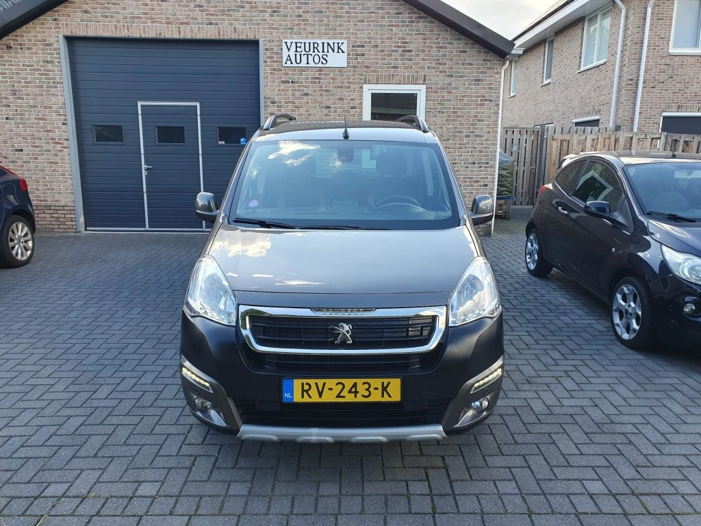 Hoofdafbeelding Peugeot Partner