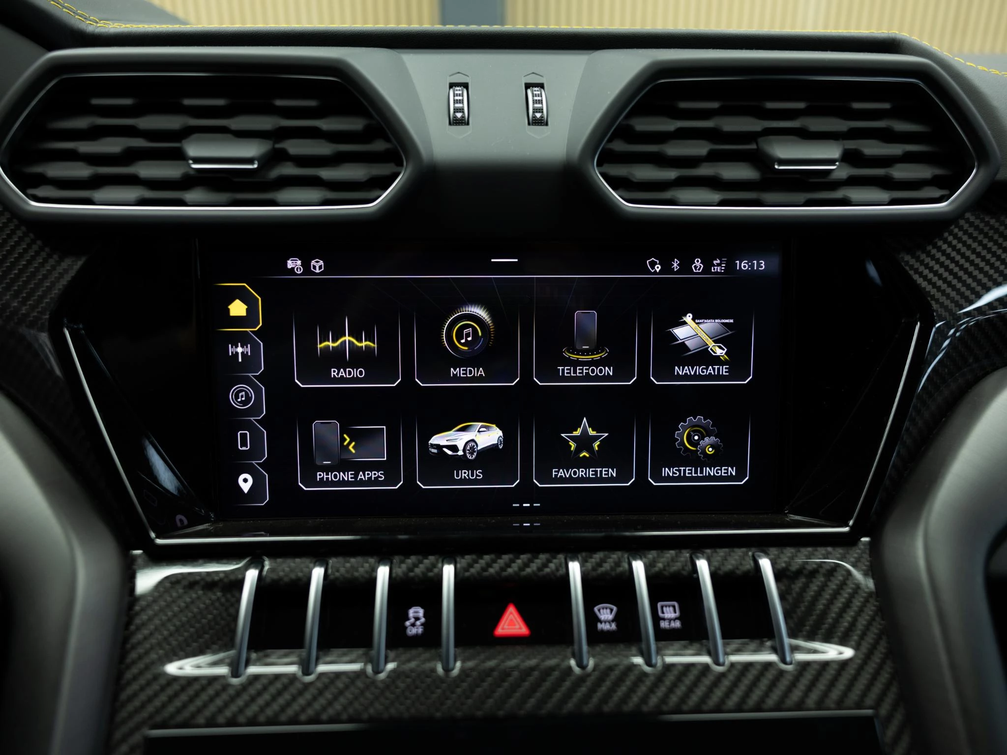 Hoofdafbeelding Lamborghini Urus