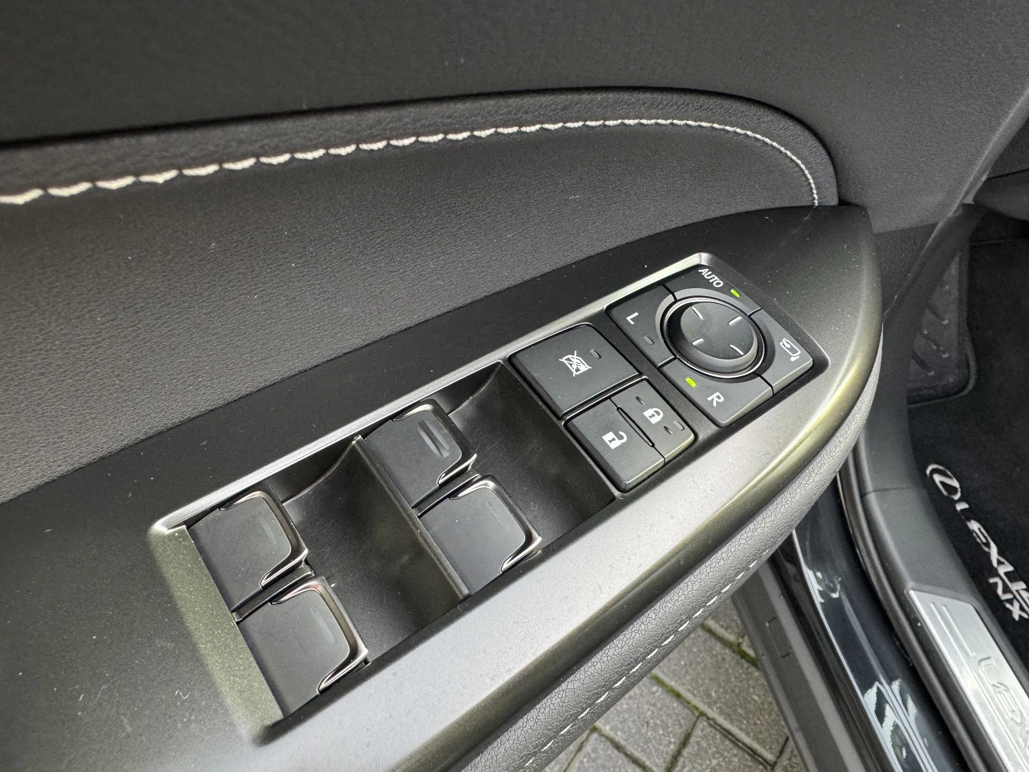 Hoofdafbeelding Lexus NX